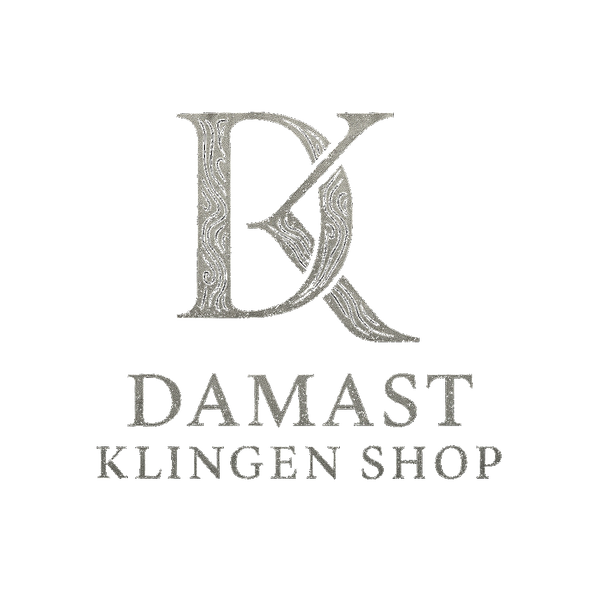 Damastklingenshop Logo freigestellt mit weißen Hintergrund