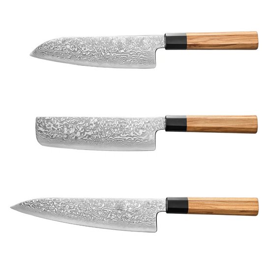Damastmesser Set mit Griff aus Olivenholz und Büffelhorn. Santoku, Nakiri und Chefmesser